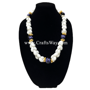 SL07 White Shell & Hand Painted Hono Kukui Nut Lei Sample2
